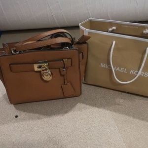 Michael Kors Sling Bag